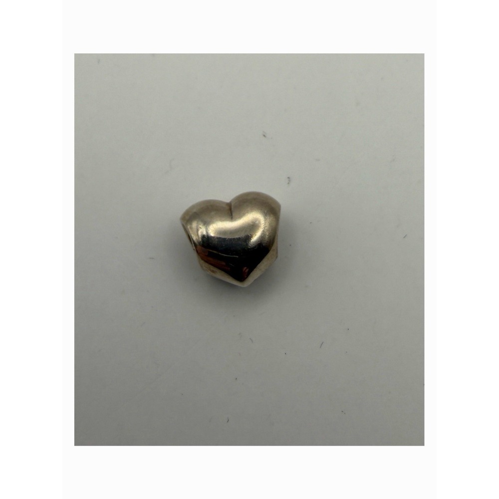 RETIRED PANDORA PLAIN SMOOTH HEART CHARM STERLING SILVER ‎ 925 ALE 790137